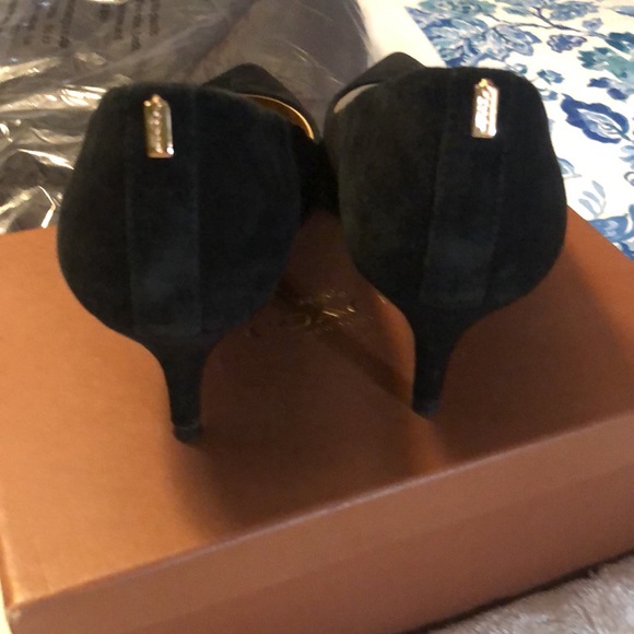 Coach suede leather pointy heels! Same condition when bought tried to wear! - Picture 11 of 12